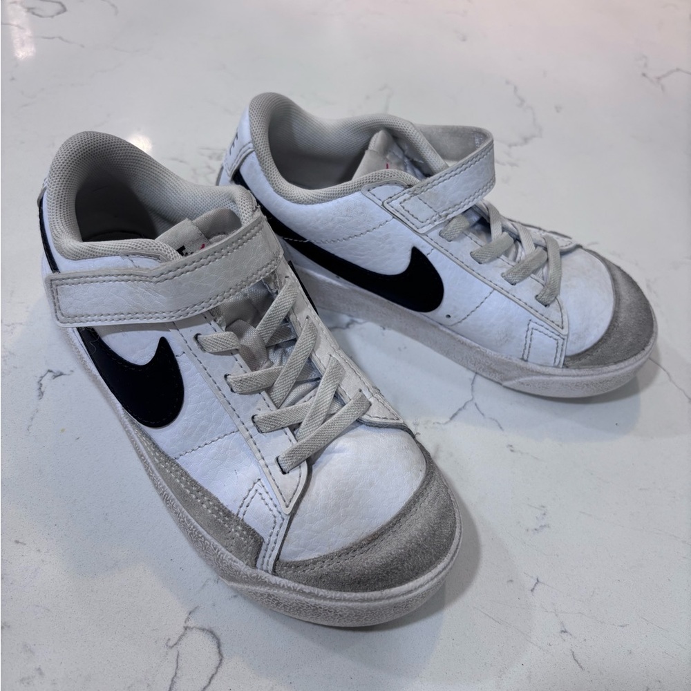 Nike Kids White and Black Sneakers